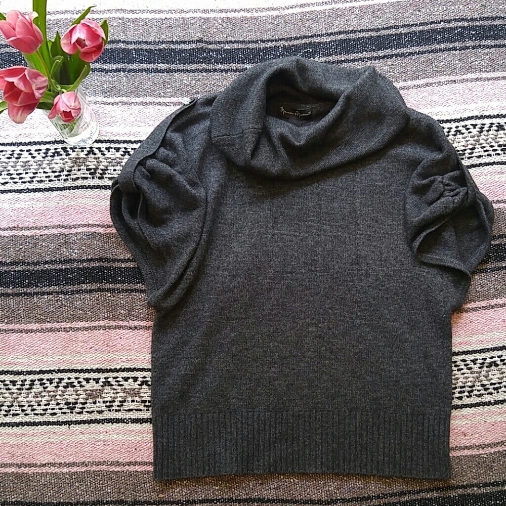 Mercer and Madison 50% Lambs wool sweater